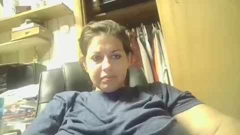 beccabee37 online show from October 2025 02:16:01 PM