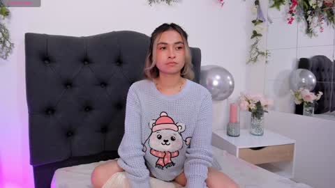 beccamilanni online show from December 2024 12:56:02 PM