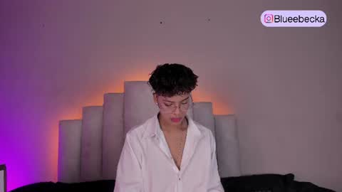 Snapshot of beckablue chatting on July 2026 12:41:01 PM Beecckkkaaa online show from July 2026 12:41:01 PM