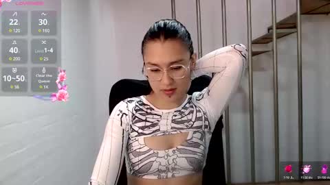 Snapshot of beckdymon chatting on March 2025 06:43:02 PM Daniela online show from March 2025 06:43:02 PM