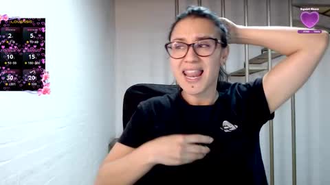 Snapshot of beckdymon chatting on February 2026 11:47:02 PM Daniela online show from February 2026 11:47:02 PM