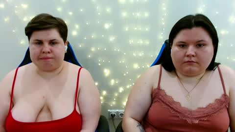 BeckyAndEllen online show from March 2026 10:21:02 PM