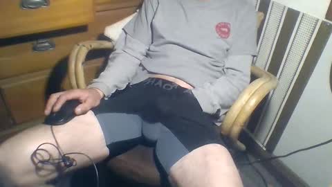 Snapshot of bedecar chatting on November 2025 12:16:02 PM bedecar online show from November 2025 12:16:02 PM