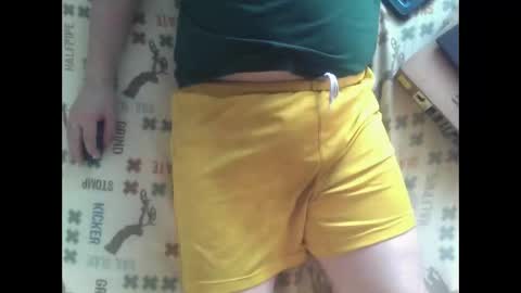 Snapshot of bedwetboy chatting on December 2024 04:09:02 PM Bedwetboys online show from December 2024 04:09:02 PM