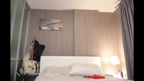 bee_thai online show from April 2026 08:57:01 PM