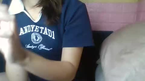 Snapshot of beebaby_xx chatting on October 2025 04:52:01 PM beebaby_xx online show from October 2025 04:52:01 PM