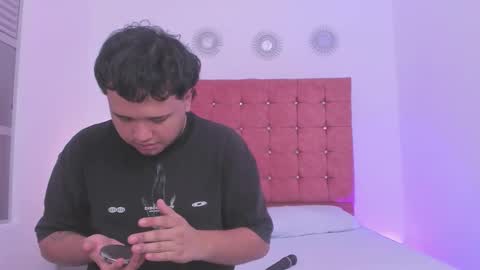 beele_and_evie online show from February 2026 07:53:01 PM