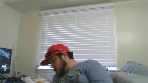 Snapshot of beenallover92 chatting on December 2024 05:19:01 PM beenallover92 online show from December 2024 05:19:01 PM