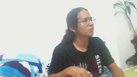 Snapshot of beentage chatting on November 2025 06:46:02 AM Alex online show from November 2025 06:46:02 AM