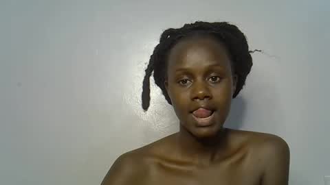 Snapshot of beeswee chatting on December 2024 10:08:02 PM beeswee online show from December 2024 10:08:02 PM