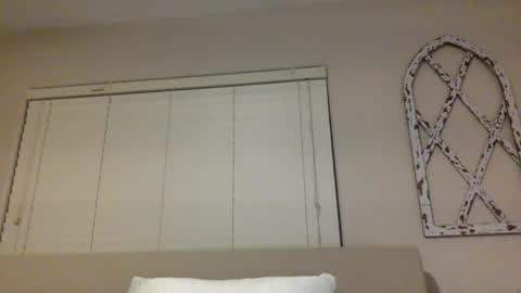 Snapshot of beginnersluck111 chatting on October 2025 03:47:02 AM Beginners Luck online show from October 2025 03:47:02 AM