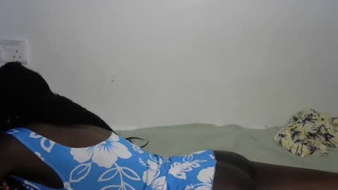 Snapshot of beib_love chatting on December 2024 01:22:01 PM beib_love online show from December 2024 01:22:01 PM