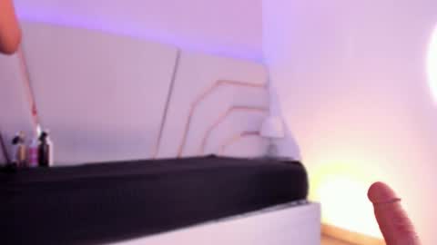 Snapshot of bela_palmer chatting on May 2026 04:18:01 AM Bela Palmer online show from May 2026 04:18:01 AM