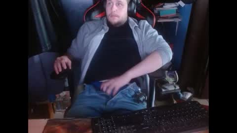 Snapshot of belgiandudeantwerp chatting on October 2025 11:44:01 AM Belgian Dude online show from October 2025 11:44:01 AM