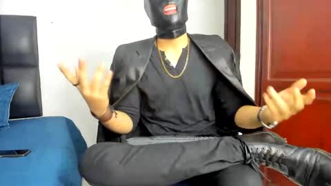 Snapshot of belialcrow666 chatting on November 2025 07:48:02 PM belialcrow666 online show from November 2025 07:48:02 PM