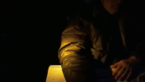 Snapshot of bell63 chatting on December 2025 05:58:02 AM bell63 online show from December 2025 05:58:02 AM