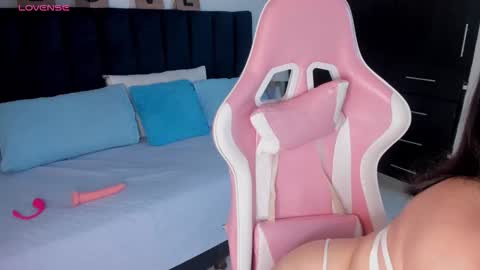 bella13_ online show from March 2026 12:20:02 PM