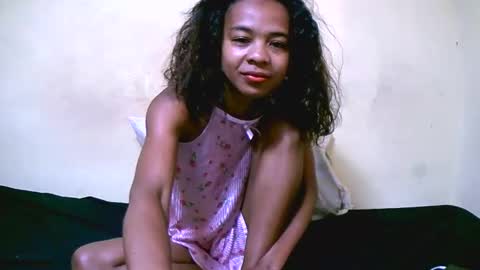 Snapshot of bella193999 chatting on December 2024 05:13:01 AM bella193999 online show from December 2024 05:13:01 AM