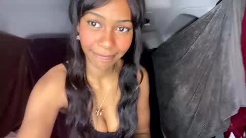 bella19sua online show from November 2025 07:19:02 AM