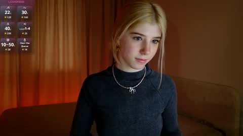 Snapshot of bella_amoury chatting on April 2026 03:55:02 PM Bella online show from April 2026 03:55:02 PM