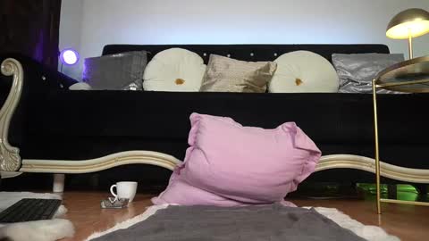 Emma  Bella online show from February 2025 01:47:02 AM