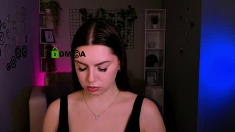 Bella online show from May 2026 09:28:02 AM