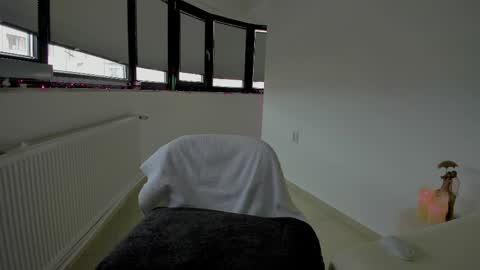 Anna  online show from April 2026 08:59:01 AM