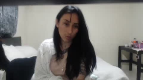 Snapshot of bella_luna34 chatting on March 2026 11:43:01 PM bella_luna34 online show from March 2026 11:43:01 PM
