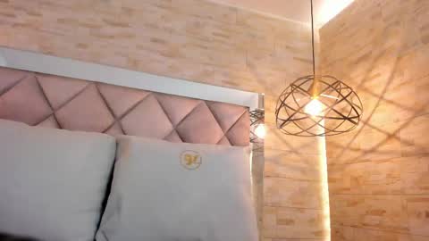  BELLA  online show from March 2026 03:31:01 AM