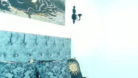 Bella online show from November 2025 12:27:02 AM