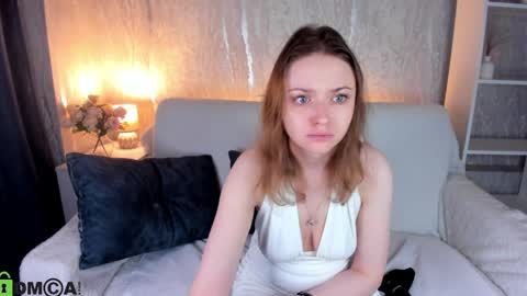 Linda Bella online show from April 2026 12:42:02 AM