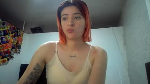 Snapshot of bella_thorne1999 chatting on July 2026 08:12:02 PM bella_thorne1999 online show from July 2026 08:12:02 PM