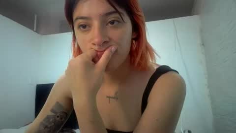 Snapshot of bella_thorne1999 chatting on July 2026 07:04:01 PM bella_thorne1999 online show from July 2026 07:04:01 PM