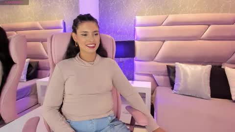 bellaagrace online show from January 2026 04:18:01 AM