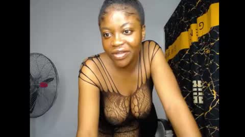 Snapshot of bellababy7 chatting on June 2026 05:45:02 PM bella online show from June 2026 05:45:02 PM