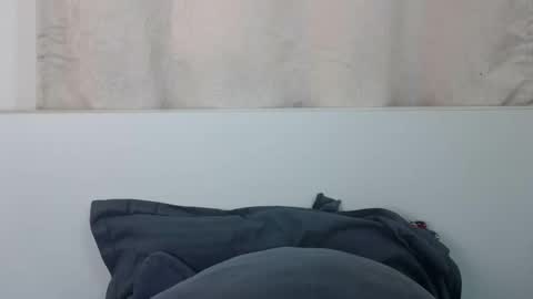 bellacrystall online show from November 2025 06:02:02 AM