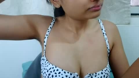 bellacrystall online show from July 2026 11:08:02 AM