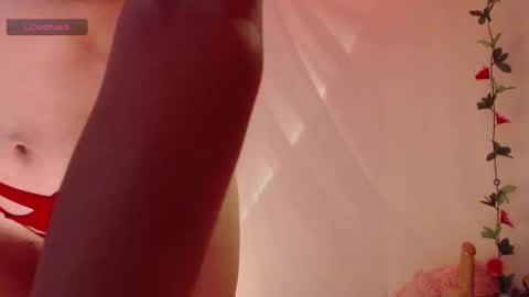 Snapshot of belladonna_lips chatting on November 2025 03:39:02 AM Belladonna online show from November 2025 03:39:02 AM