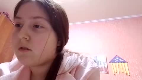 Charming Hamster  online show from November 2025 12:38:01 PM