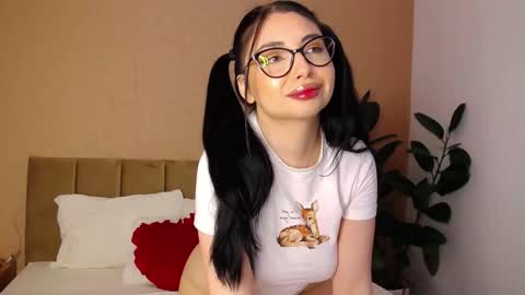 Snapshot of bellahere chatting on February 2026 08:14:01 AM Diana online show from February 2026 08:14:01 AM