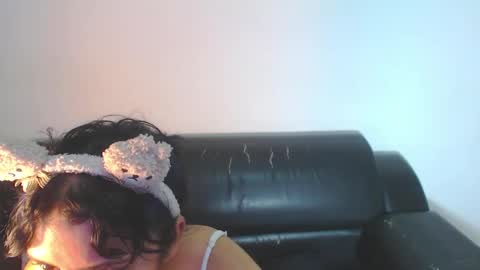 Snapshot of bellaluxxs chatting on May 2026 10:50:03 PM MY NAME IS BELL online show from May 2026 10:50:03 PM