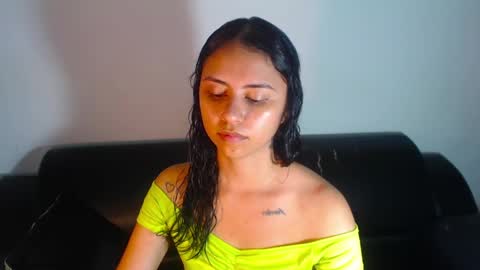 Snapshot of bellaluxxs chatting on June 2026 11:06:01 PM MY NAME IS BELL online show from June 2026 11:06:01 PM