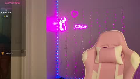Bella Monroe online show from July 2026 03:56:01 AM