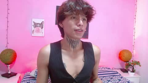 bellamy_094 online show from June 2026 01:39:02 PM