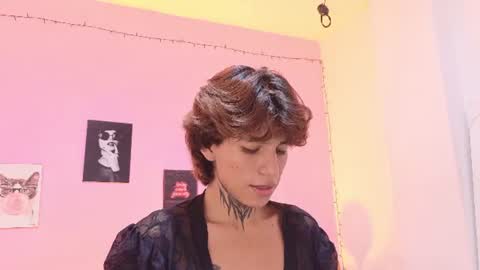 bellamy_094 online show from June 2026 07:19:01 PM