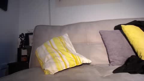 Snapshot of bellangel_ chatting on February 2025 01:15:01 AM Camille online show from February 2025 01:15:01 AM