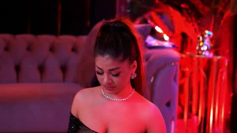 Bella online show from February 2026 06:37:02 PM