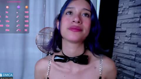 Snapshot of bellaodisea chatting on February 2025 09:53:02 PM online show from February 2025 09:53:02 PM