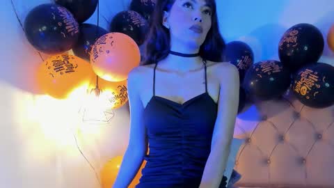 LUCIANA online show from November 2025 01:46:01 PM