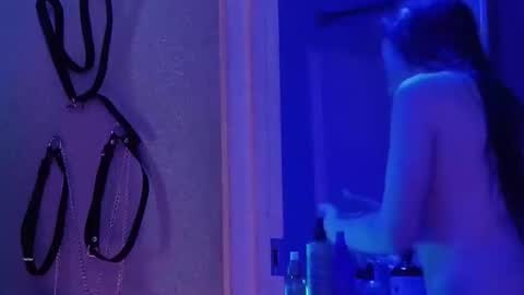 Bellaskeykeeper online show from February 2026 05:47:02 AM